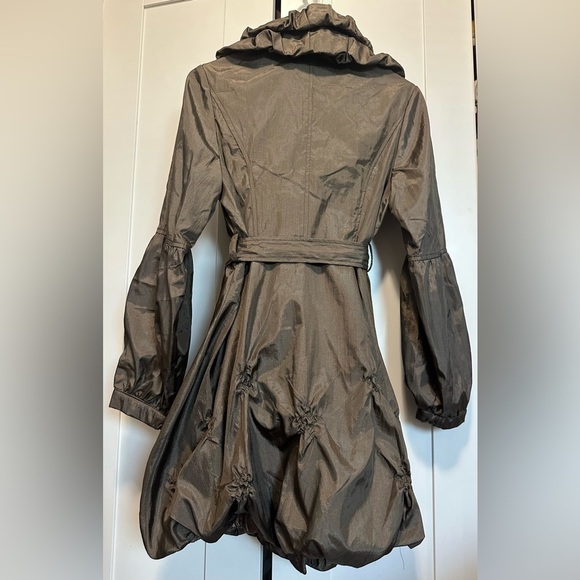 Earth Tone Cotton Blend Trench Coat with Relaxed Fit - Picture 6 of 14